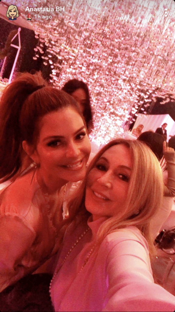 Khloe Kardashian Celebrates Her Baby Shower With Family